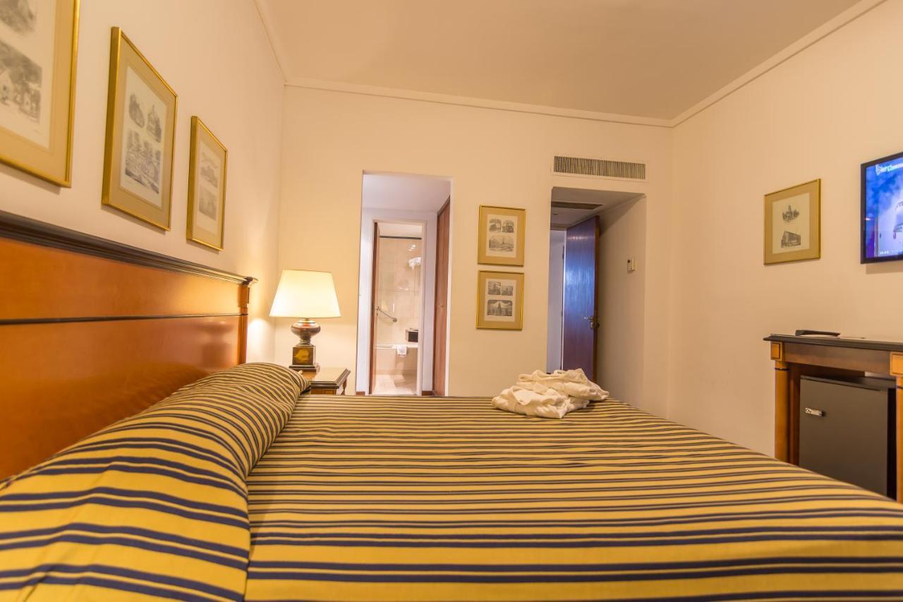 Hotel Libertador Tandil Exteriér fotografie