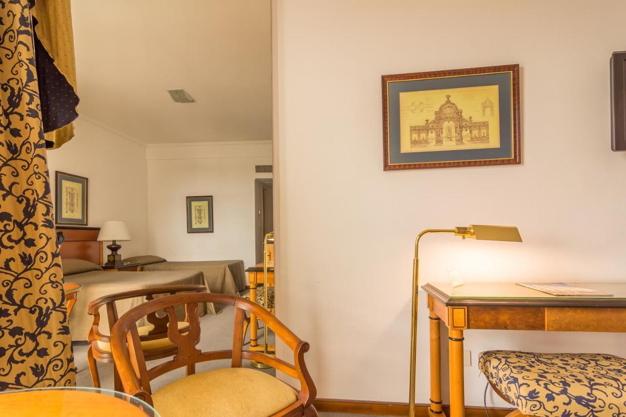 Hotel Libertador Tandil Exteriér fotografie